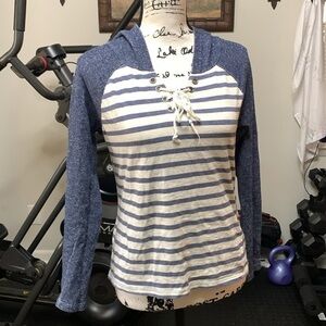 Venus long sleeve top with hood size XS